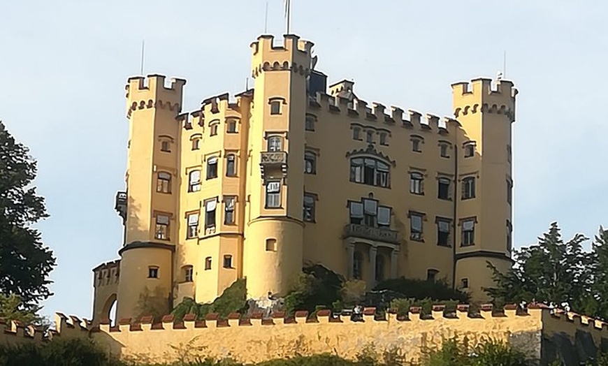Image 2: Halbtagestour privat von München zum Schloss Neuschwanstein