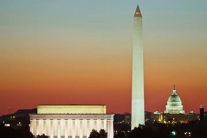 Mount Vernon & Old Alexandria with Night-Time Sightseeing Tour of W...