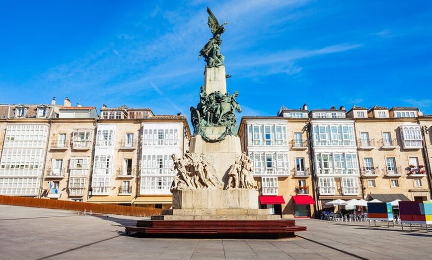Image 8: Excursión a Logroño y Laguardia con visita a bodega desde Vitoria