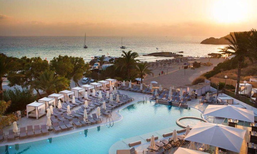 Image 1: ✈ IBIZA | Cala Tarida - Insotel Tarida Beach Resort 5* - Tout inclus