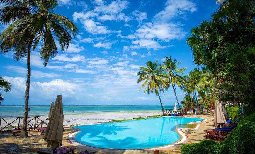 Image 9: ✈ KENYA | Mombasa - Voyager Beach Resort 4* - Tout inclus