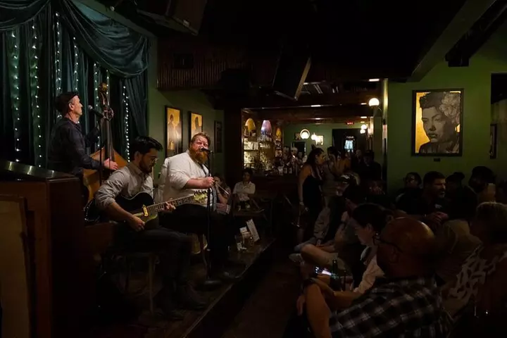 New Orleans Jazz Tour: History and Live Jazz