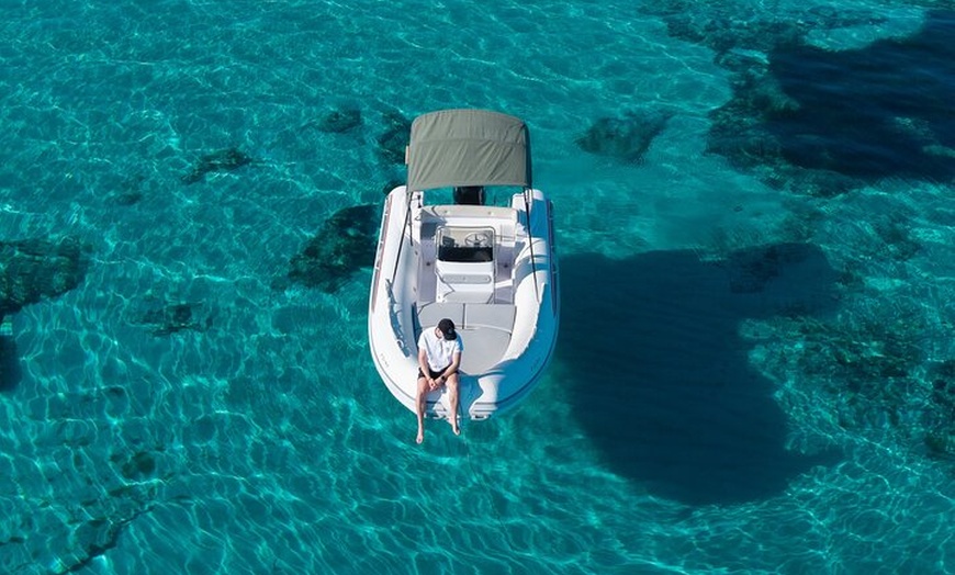 Image 2: Tour en barco por la costa de 3 horas