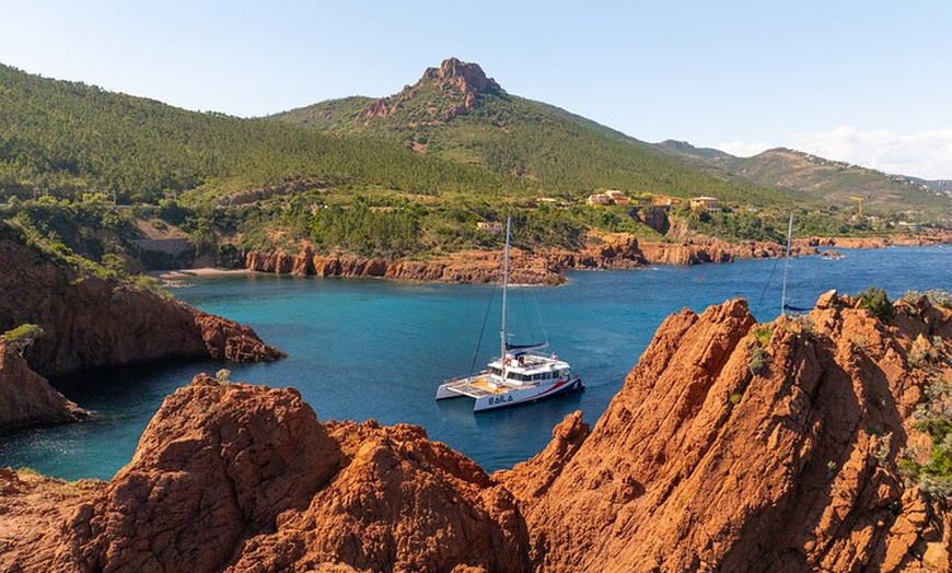 Image 9: L'Après midi Farniente en Catamaran dans l'Estérel Saint Raphaël