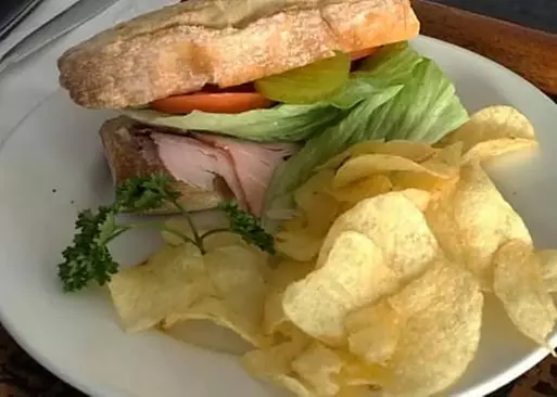 5% Cash Back at Waterfront Grille