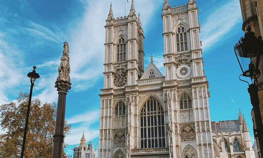 Image 12: London Top 30+ Sights Tour with Local Blue Badge Guide