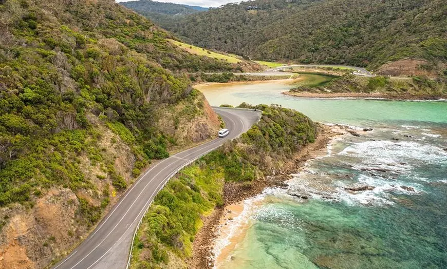 Image 5: Great Ocean Road and 12 Apostles Tour