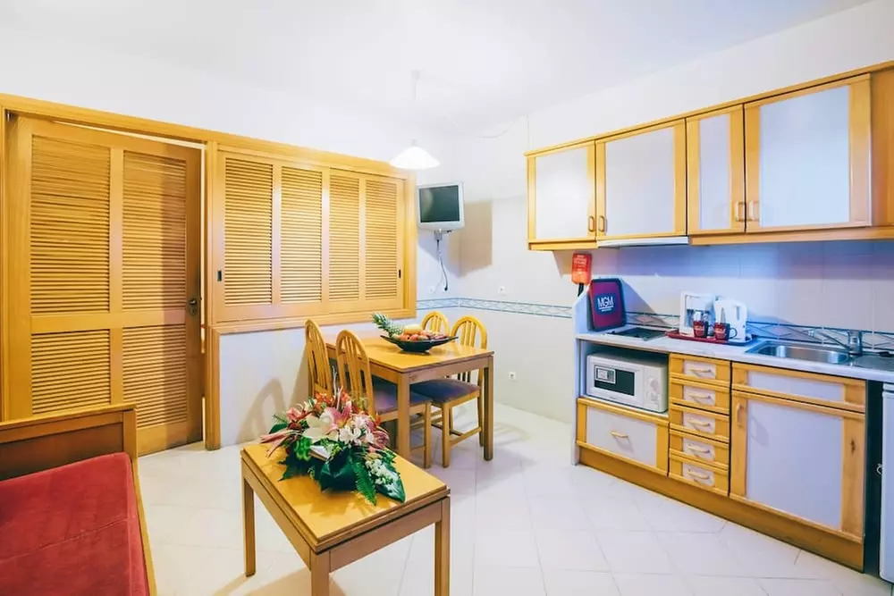 ✈ ALGARVE | Albufeira - Muthu Forte da Oura Apartment Hotel 5*, 2 n...