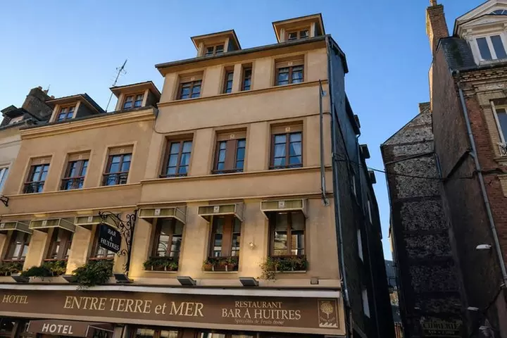 Excursion d'une journée à Étretat et Honfleur au départ de Paris Pe...