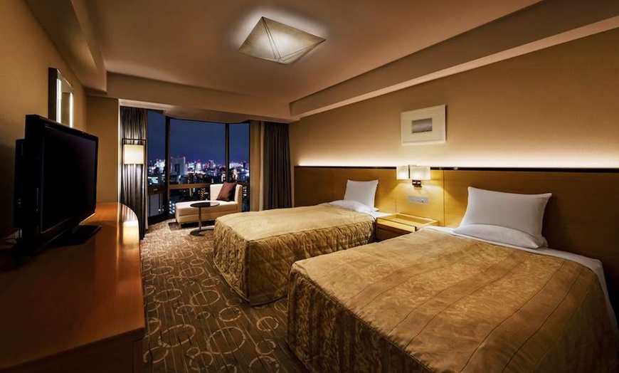 Image 3: ✈ JAPON | Tokyo - Asakusa View Hotel 4*, 3 nuit - Piscine intérieure