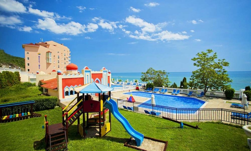 Image 28: ✈ BURGAS | Elenite - Hotel Royal Bay 4*