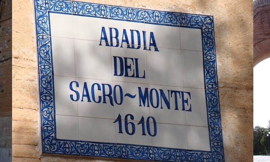 Image 6: Ruta en bicicleta eléctrica por los encantos del Sacromonte