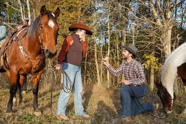 90 Minutes Private Horseback Ride Near Nashville - Primary Image