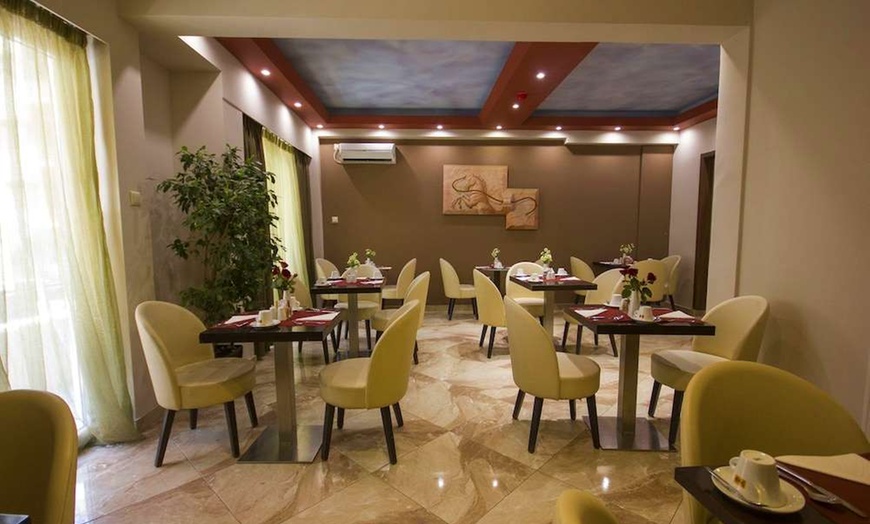 Image 6: ✈ ATENY I OKOLICE | Ateny - Ambrosia Suites 4* - City break