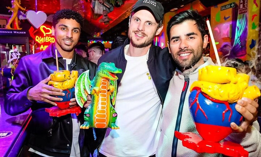 Image 3: Pub Crawl Valencia por Mad Party Crew