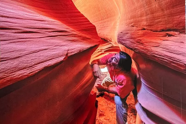 Wind Pebble Canyon Full Hiking tour through Antelope Canyon - Primary Image