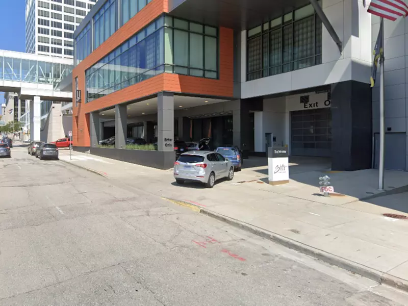 Parking at Westin Milwaukee Garage - Valet Kiosk