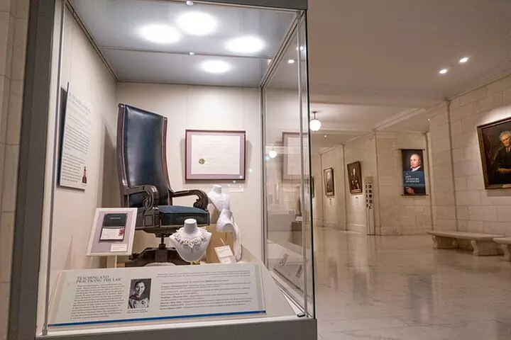 US Capitol, Supreme Court, Library of Congress, & Folger VIP Tour