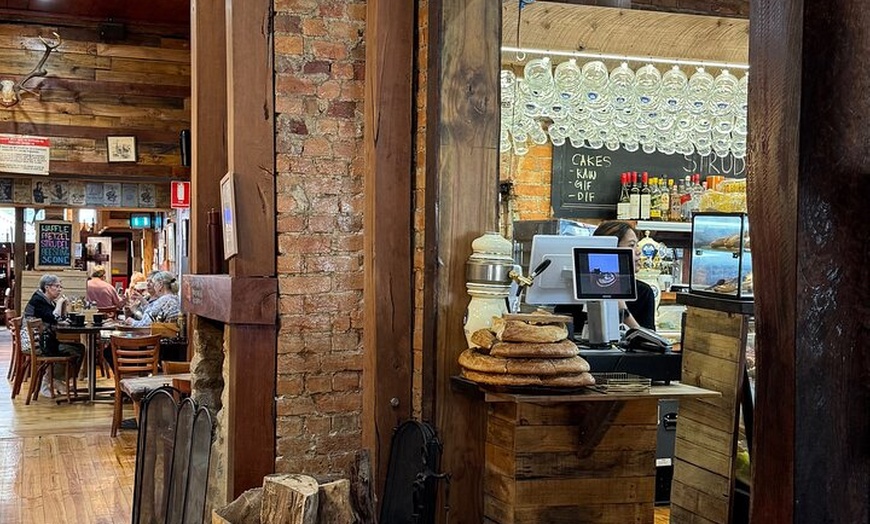 Image 14: "Discover Hahndorf: Wine, Cheese, Beer, Shops & Lunch Day Trip"