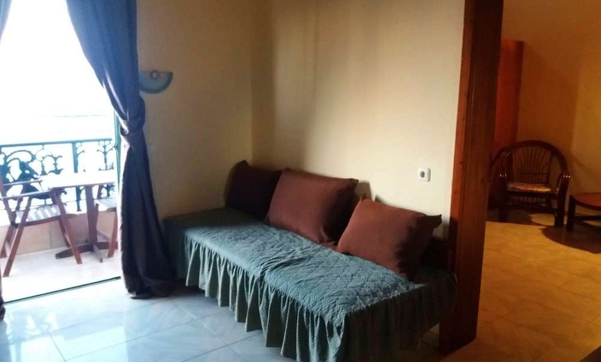 Image 28: ✈ KRETA | Kato Gouves - Diogenis Blue Palace Hotel 4* - Odkryty basen