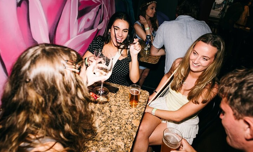 Image 4: St Kilda Pub Crawl: 5 Free Drinks & The Best Bars of Melbourne