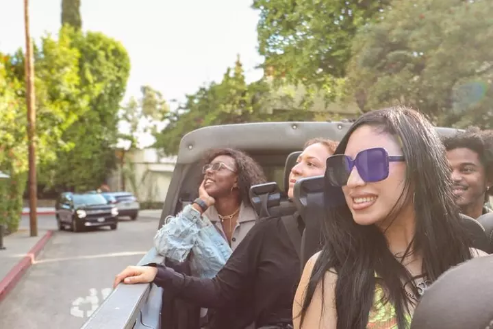 Celebrity Homes Tour & Hop-on Hop-off Bus Tour Package