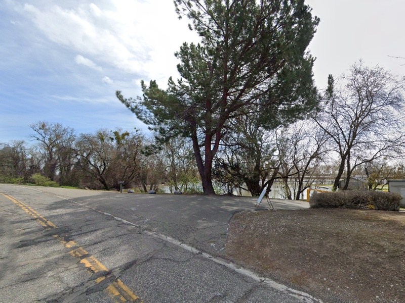 Parking at Verona Marina Lot