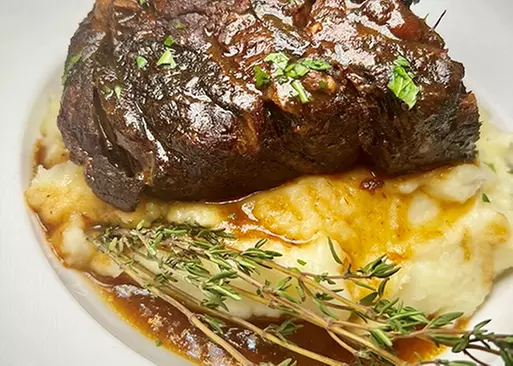 5% Cash Back at Jane Doe Bar & Restaurant - Primary Image