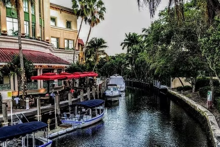 1 Hour Private Boat Tour in Fort Lauderdale Up to 12 people