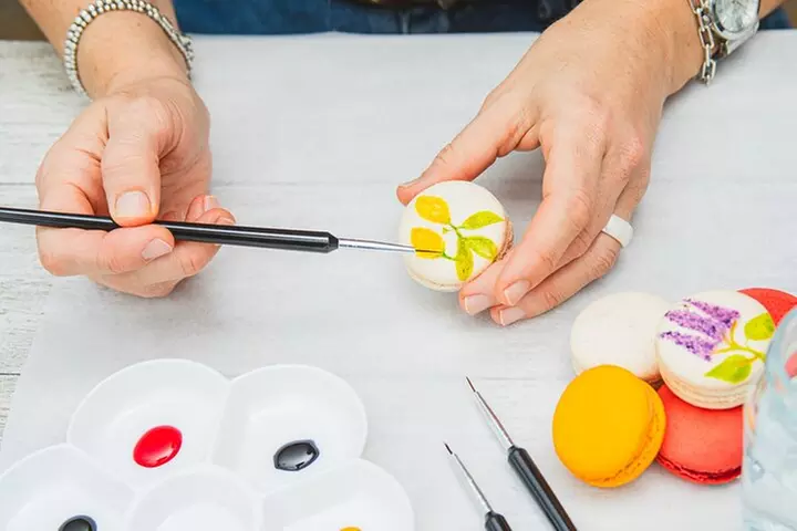 Fun Macaron Decorating Class With a Local Chef in Atlanta