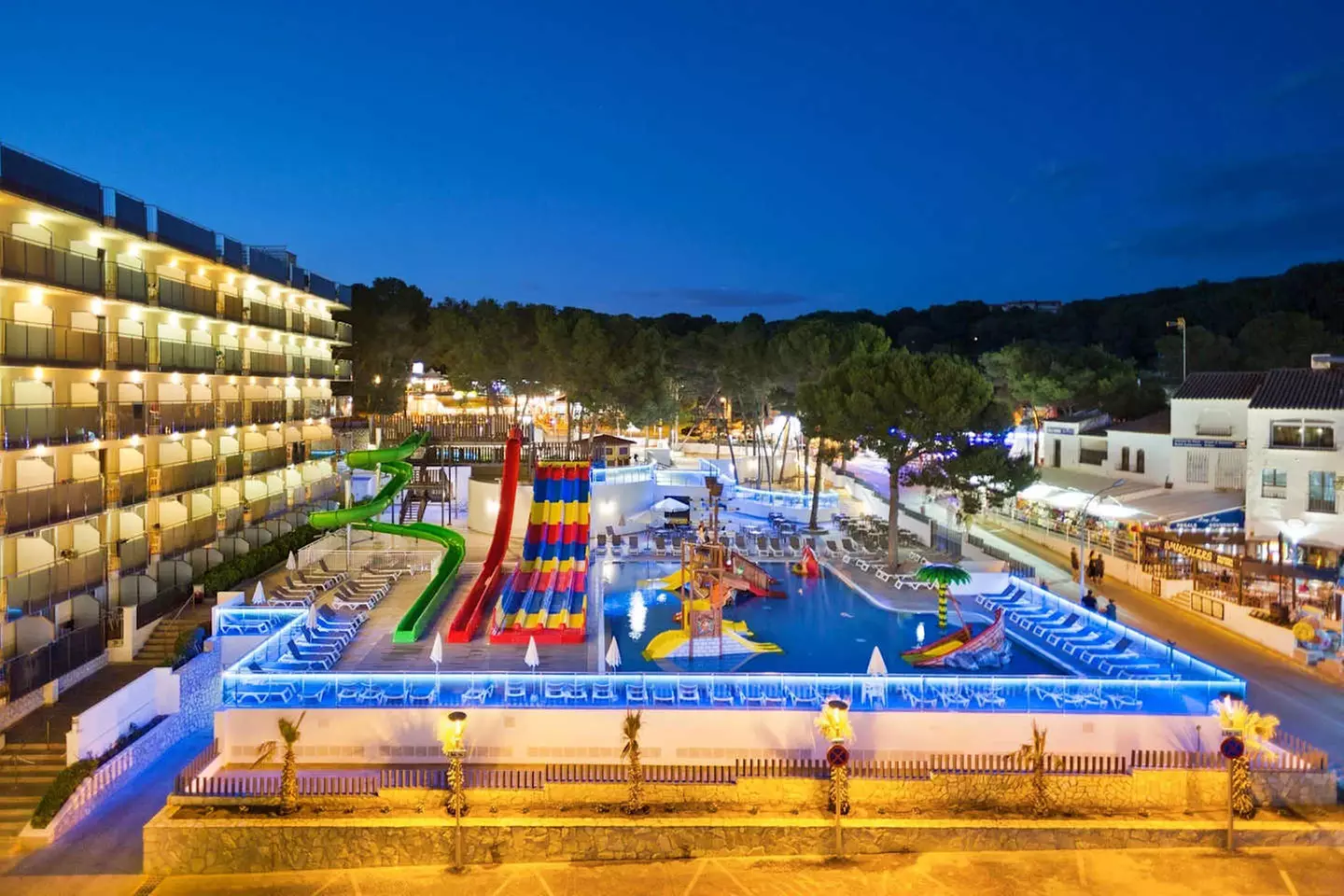 ✈ COSTA DORADA | Cap de Salou - Best Cap Salou 3*, 2 nuit - Aqua Parc