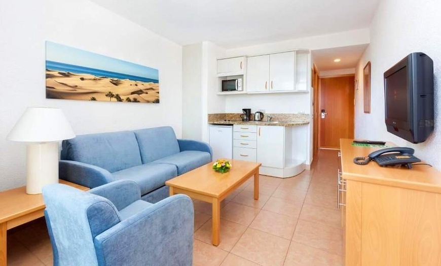 Image 10: ✈ GRAN CANARIA | Playa del Ingles - Mur Aparthotel Buenos Aires 3* ...