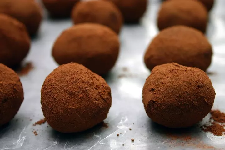 Fun Chocolate Making Class With a Local Chef in Atlanta