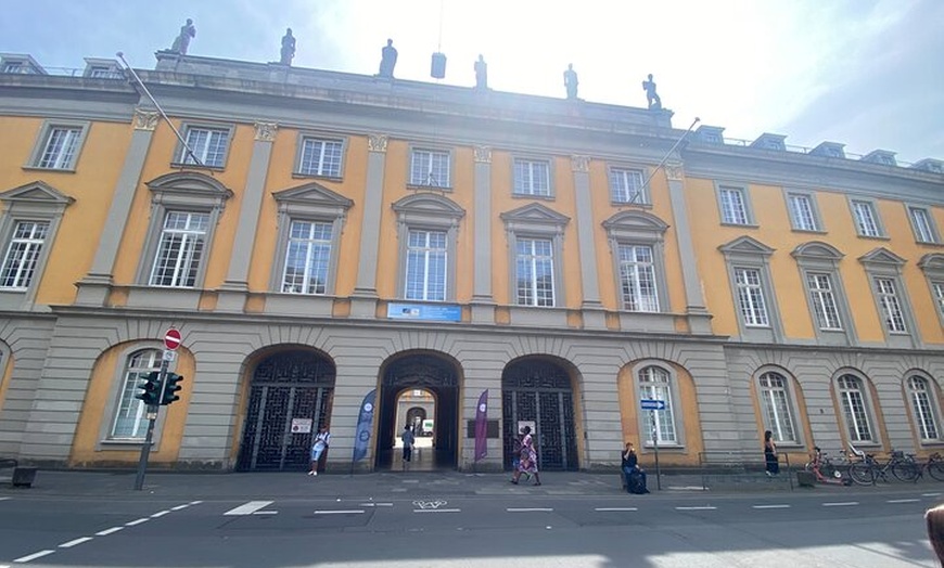 Image 2: Entfliehen Sie der Stadt Bonn Stadtspaziergang mit Rätseln
