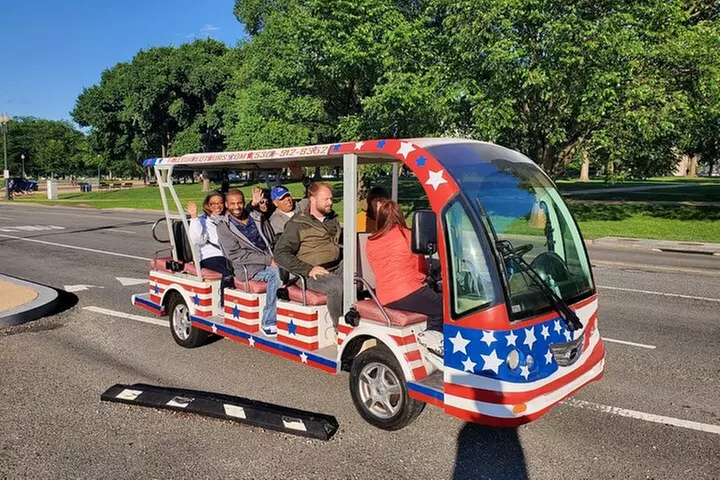 Washington DC Monuments Guided American Minibus Tour(Day&Night)