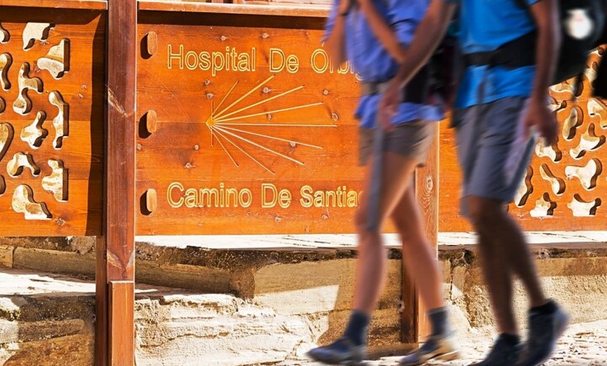 Image 8: Hola Santiago de Compostela : Privado 2 - Caminata por la ciudad de...