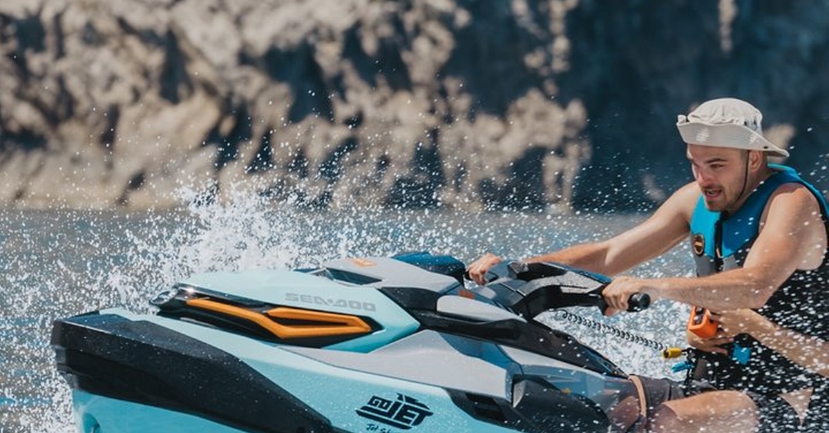 Excursión en moto de agua por Cala Murta y cuevas en Palma de Mallorca