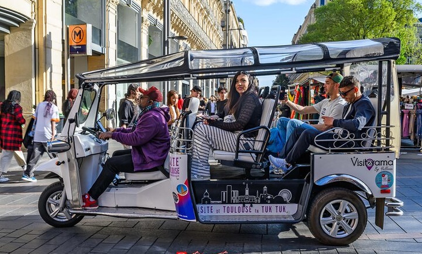 Image 11: Visite de Toulouse en Tuk Tuk électrique