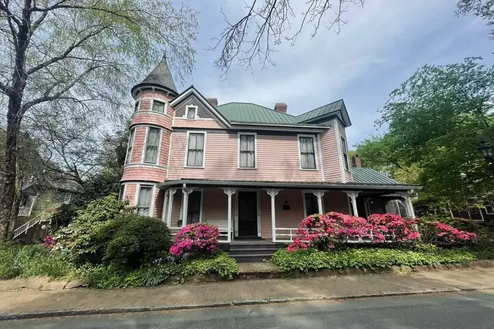 Charlotte's Only Southern Charm Haunted/True Crime Golf Cart Tour