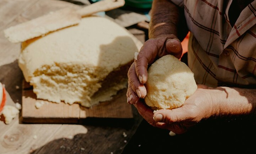 Image 8: Clase de cocina española con la abuela local