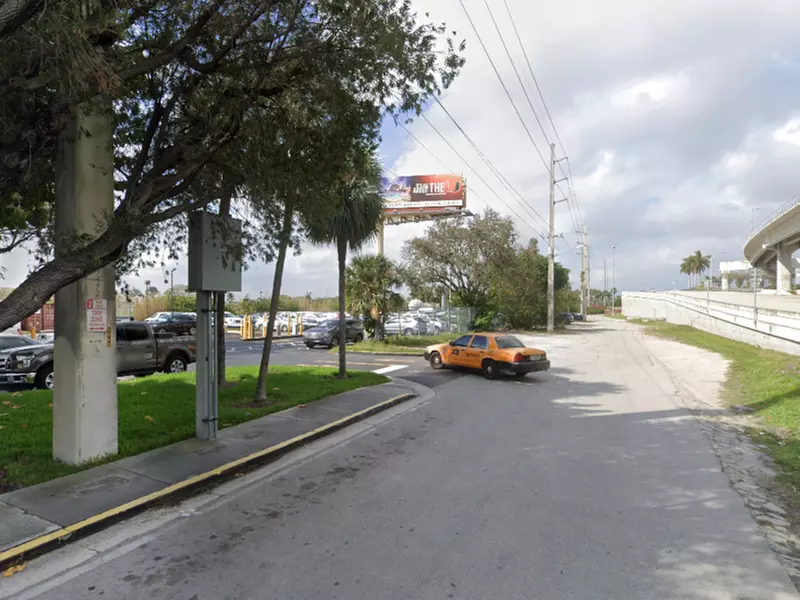 Parking at Sheraton Airport Lot