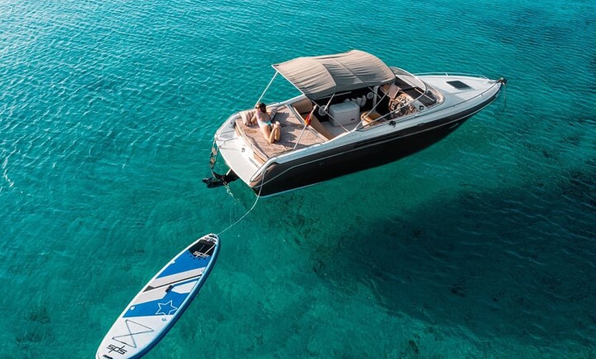 Image 7: Alquiler de Barco Privado para 5 Personas 8 Horas en Ibiza