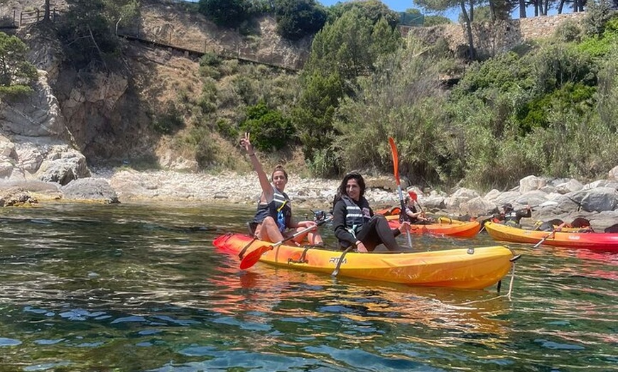 Image 7: Tour en kayak y snorkel por la Costa Brava + picnic desde Barcelona