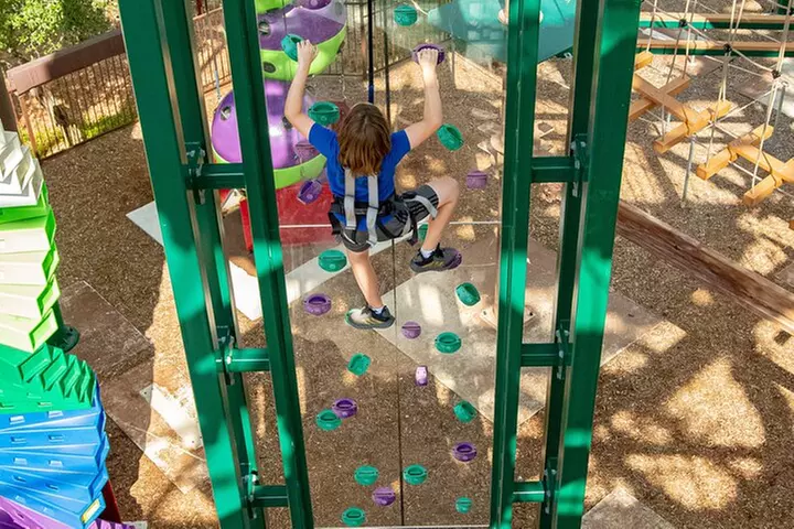 Natural Bridge Caverns Twisted Trails Zip Rails and Ropes Course