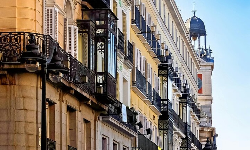 Image 9: Tour de medio día por Madrid