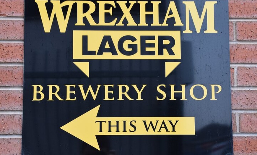 Image 5: Small Group Welcome To Wrexham Walking Tour