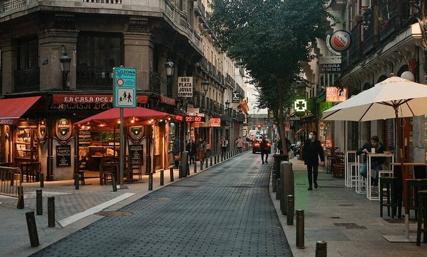 Image 11: Madrid : Tour digital sin guía – Usa tu teléfono para explorar