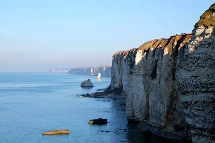 Excursion d'une journée à Étretat et Honfleur au départ de Paris Pe...