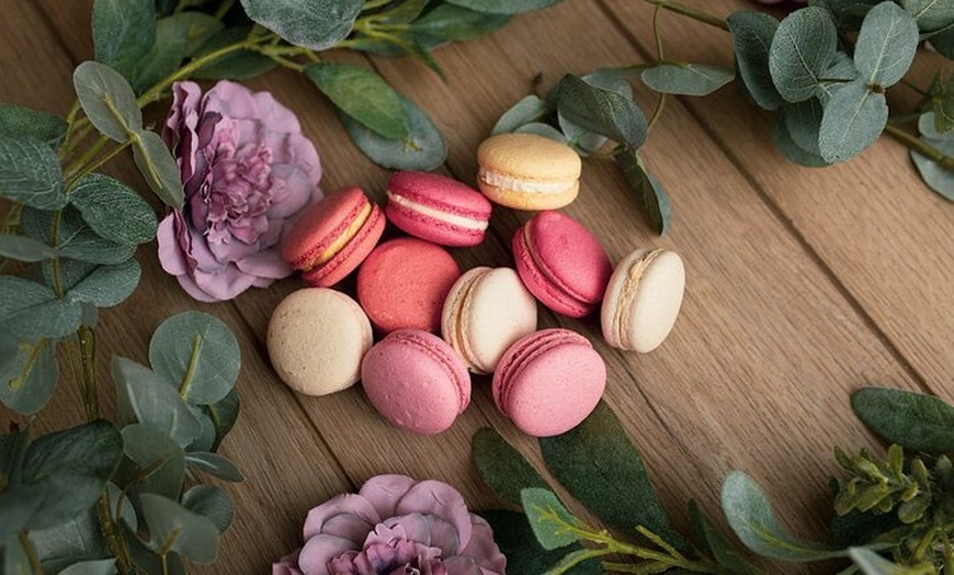 Image 3: Croisière sur la Seine et dégustation facultative de macarons