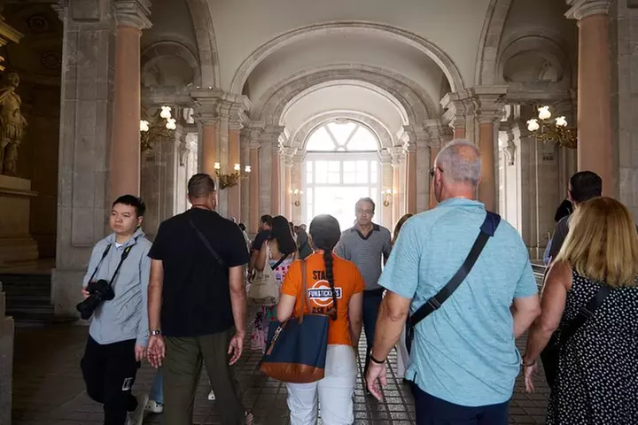 Tour a pie por el casco antiguo de Madrid y el Palacio Real